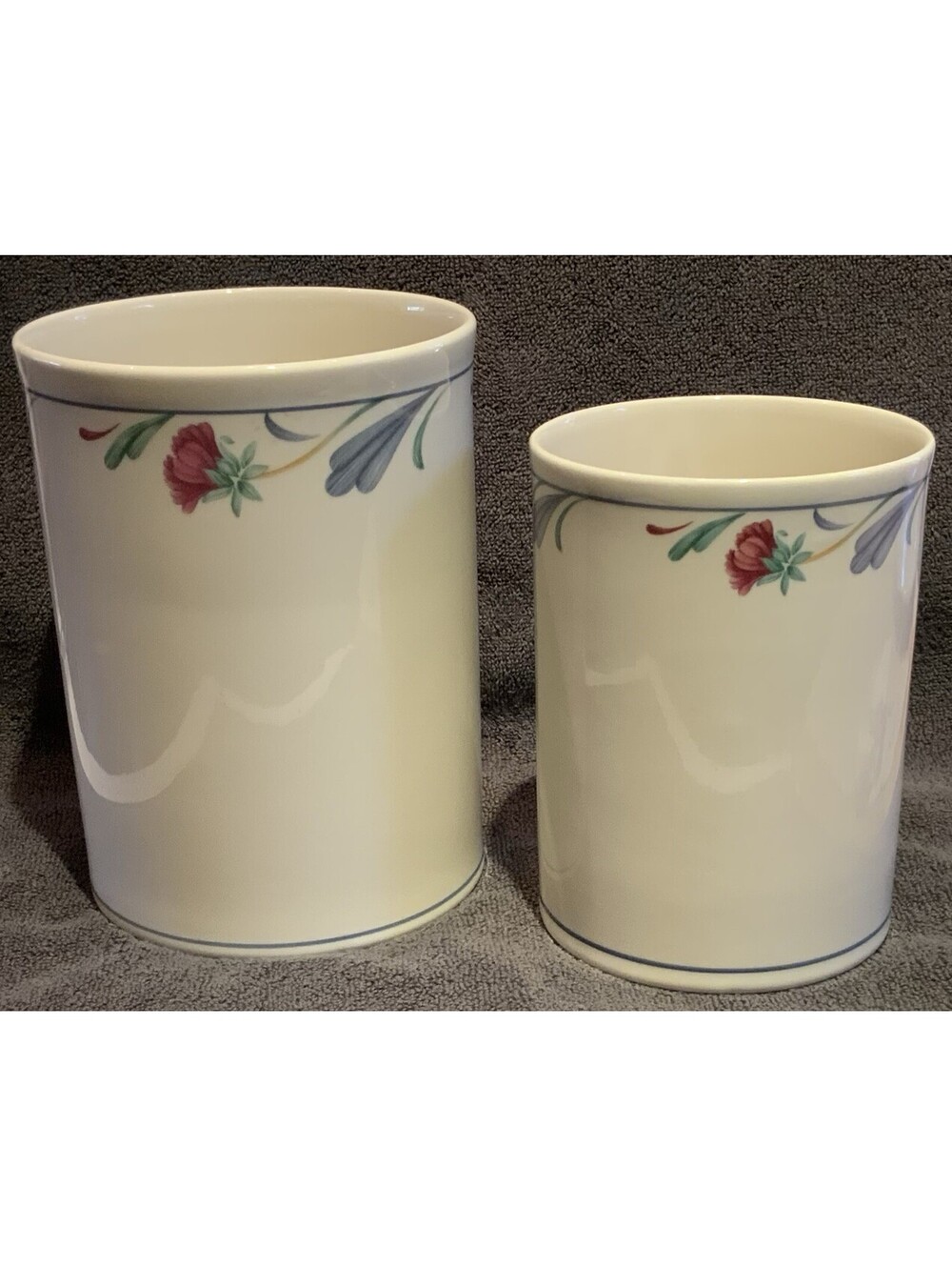 Lenox Chinastone USA Made ‘Poppies on Blue’ Set Of 1 Large and 1 Medium Canister